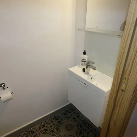 Cas, El Castell Apartment