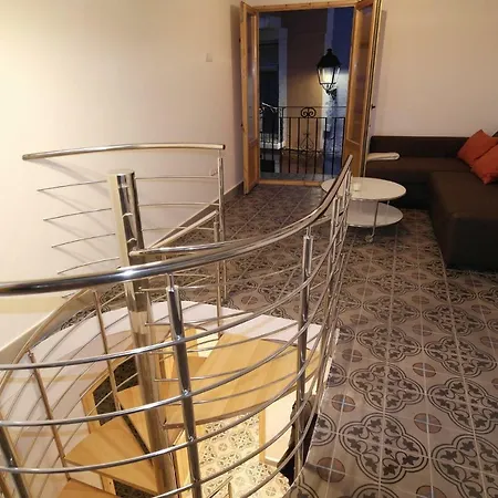 Cas, El Castell Apartment *